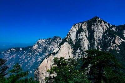 ​西岳什么山什么特点（西岳华山，奇险天下第一山，五岳名山之一）