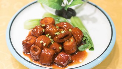 ​鲁菜四大名菜图片 鲁菜四大名菜糖醋鲤鱼