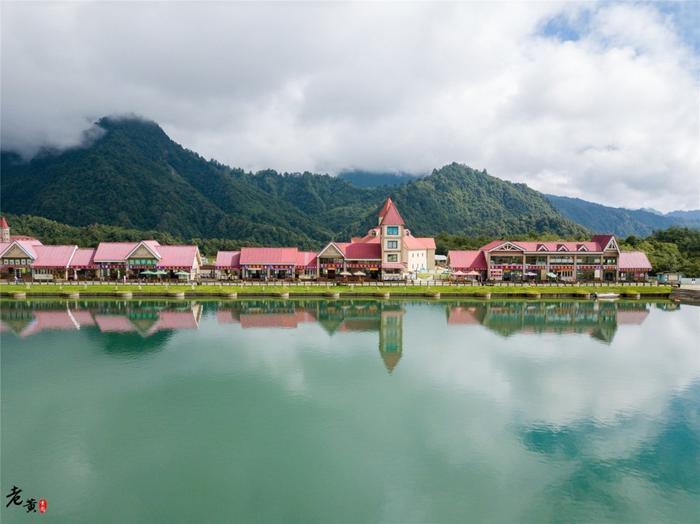 西岭雪山夏季游玩全攻略，前山后山让你一次嗨翻天