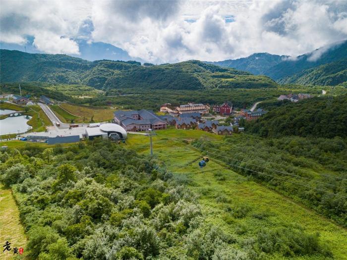 西岭雪山夏季游玩全攻略，前山后山让你一次嗨翻天