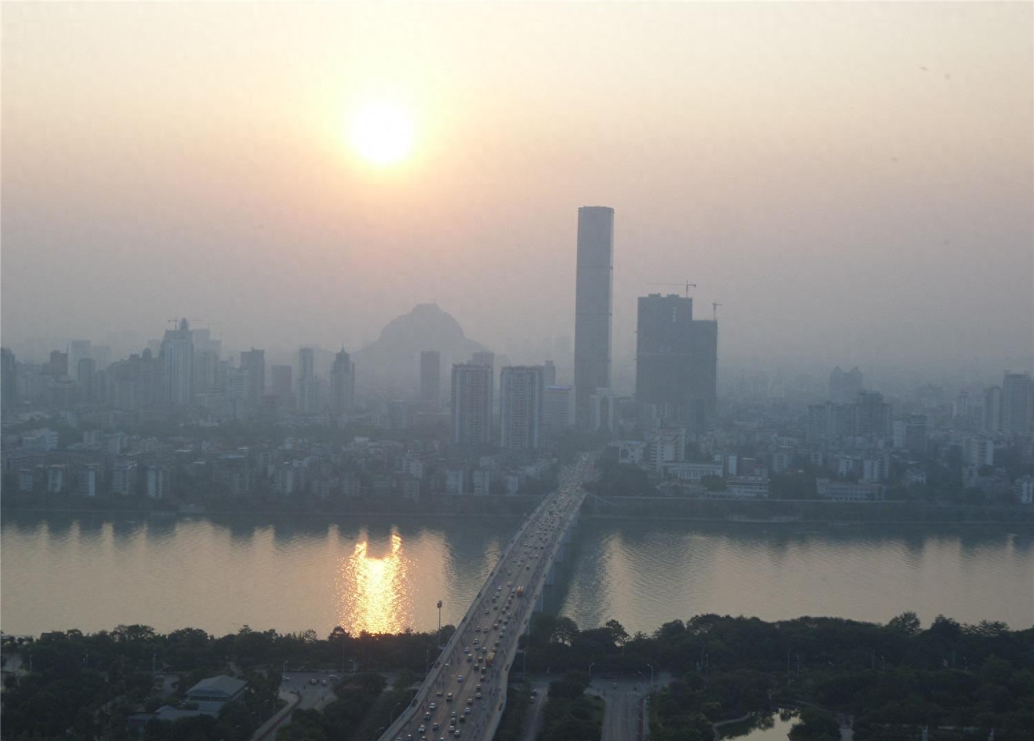 广西柳州第一高楼，地王国际财富中心赏析